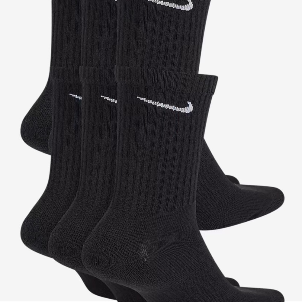Nike 
Training Crew Socks (6 Pairs)
Nike Everyday Cushioned - Picture 8 of 9